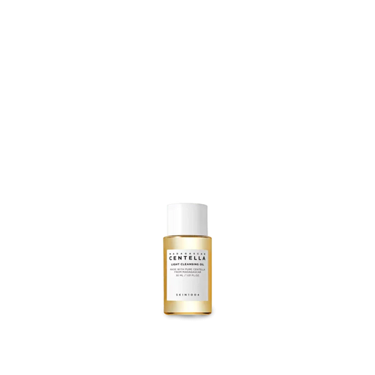 Centella Light Cleansing Oil 30ml - Image 2 | Deoora